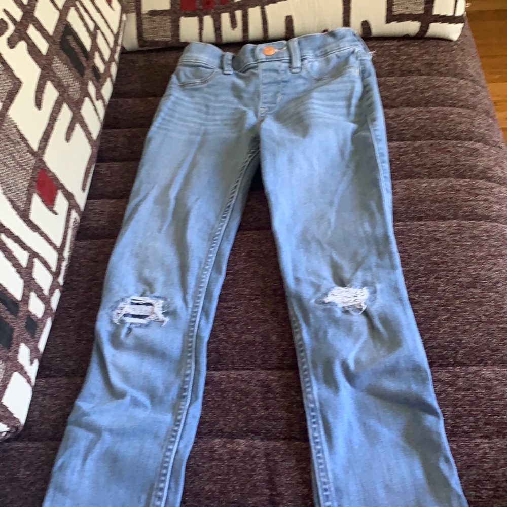 Abercrombie kid’s size 9/10 slim pull on legging.